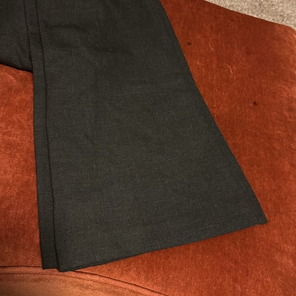 Loft - Heavy Pant with Slight Flare at Leg Bottom - Picture 4 of 8
